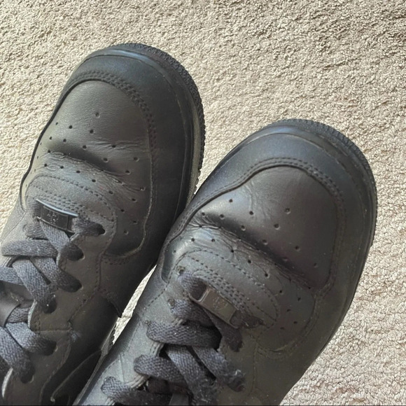 Men's Air Force 1 Mid 07 Black 315123-009 size 10 - Picture 10 of 16